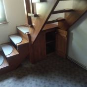 Scări interioare executate la comandă