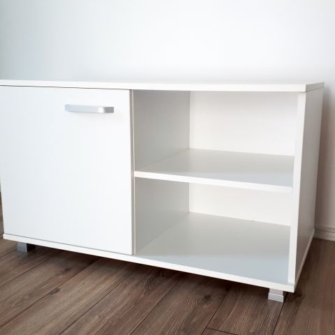 Comoda Tv cu uşă S Pro 002